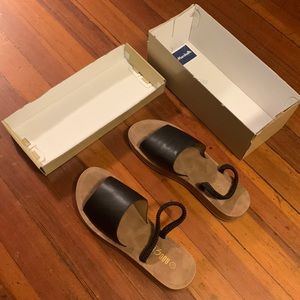 Rouge Helium Ladies Sandals ☺️